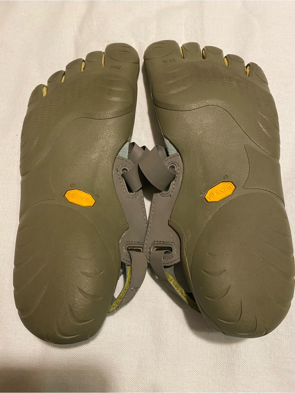 Vibram Five Finger Sprint Mary Jane Bare Foot Shoes - Picture 5 of 6